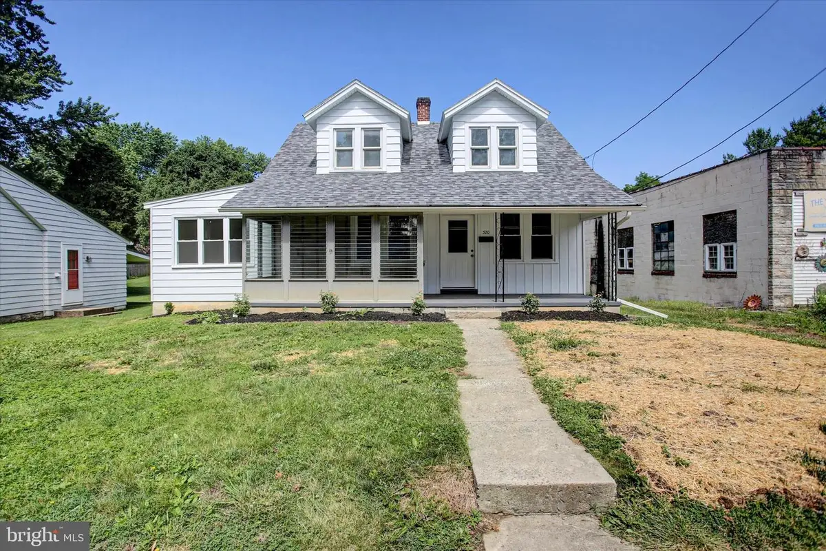 320 S Park Avenue, Mercersburg, PA 17236 - #1
