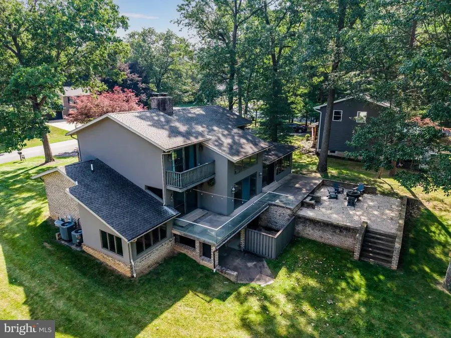 6566 Fairway Dr W, Fayetteville, PA 17222 - #3