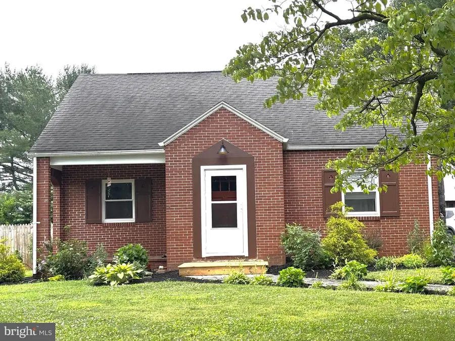 13285 Old Mill Rd, Waynesboro, PA 17268 - #2