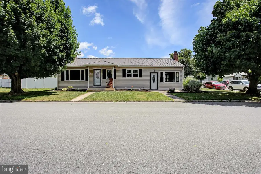 605 Prospect Ave, Shippensburg, PA 17257 - #2