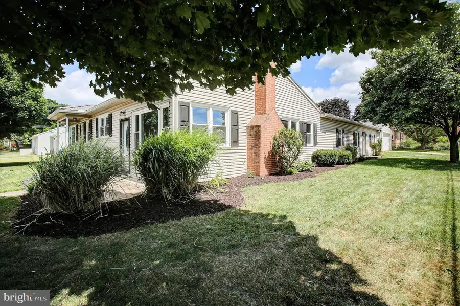 605 Prospect Ave, Shippensburg, PA 17257 - #3
