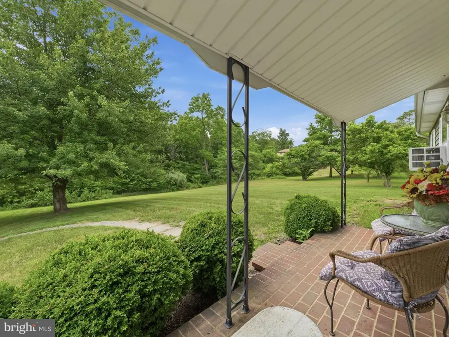 11283 Grant Shook Road, Greencastle, PA 17225 - #2