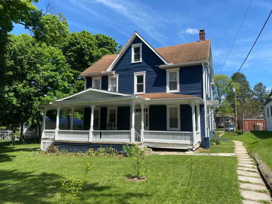 13580 Monterey Ln, Blue Ridge Summit, PA 17214 - #2
