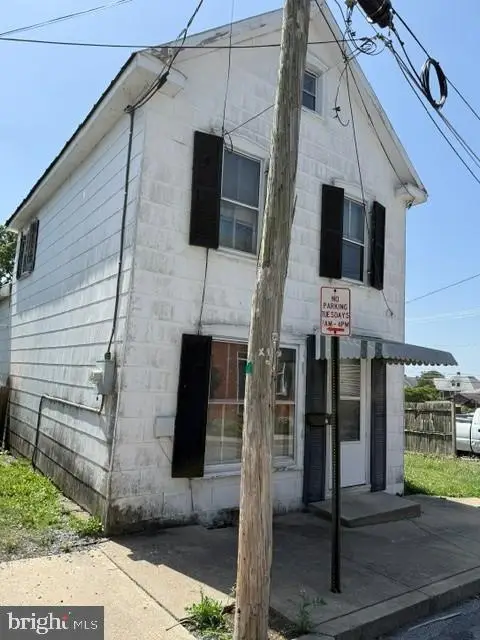 27 Cottage Street, Waynesboro, PA 17268 - #2