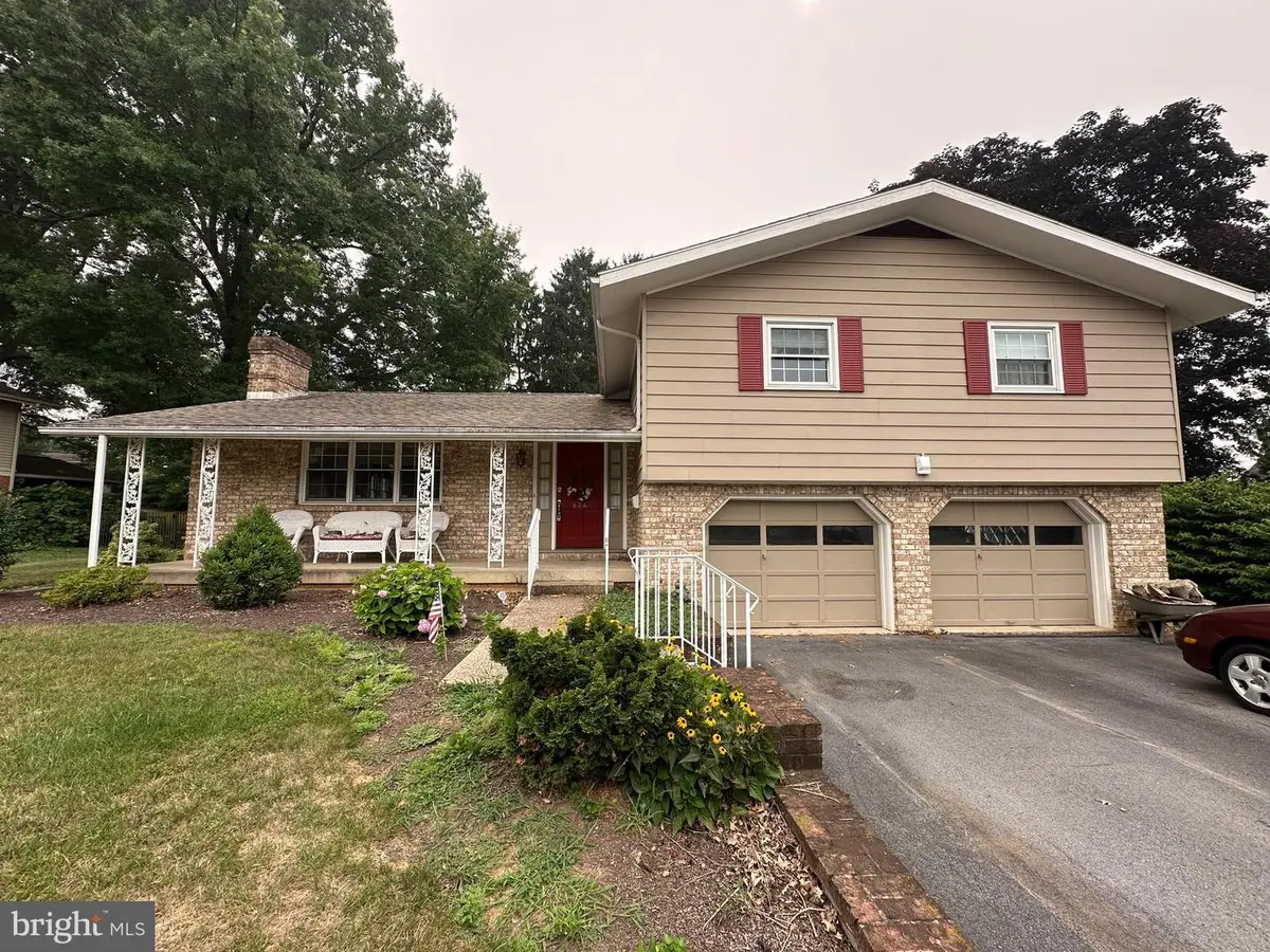 624 Highland Avenue, Chambersburg, PA 17201 - #1