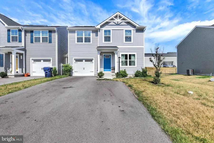 768 Raeann Dr, Greencastle, PA 17225 - #3
