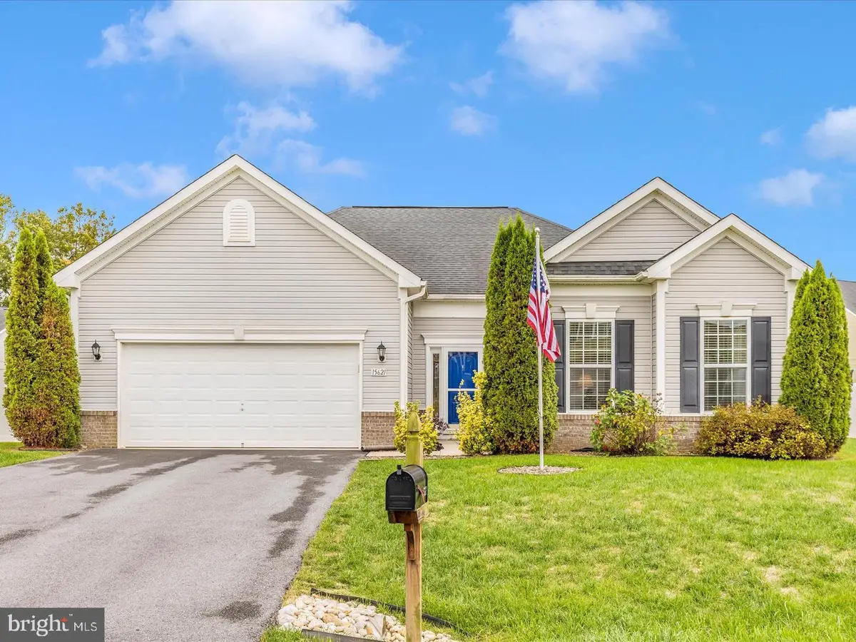 15621 Camden Drive N, Greencastle, PA 17225 - #1