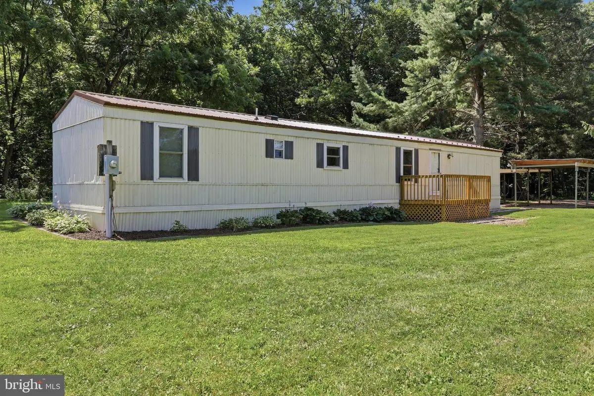 5604 White Church Rd, Shippensburg, PA 17257 - #1