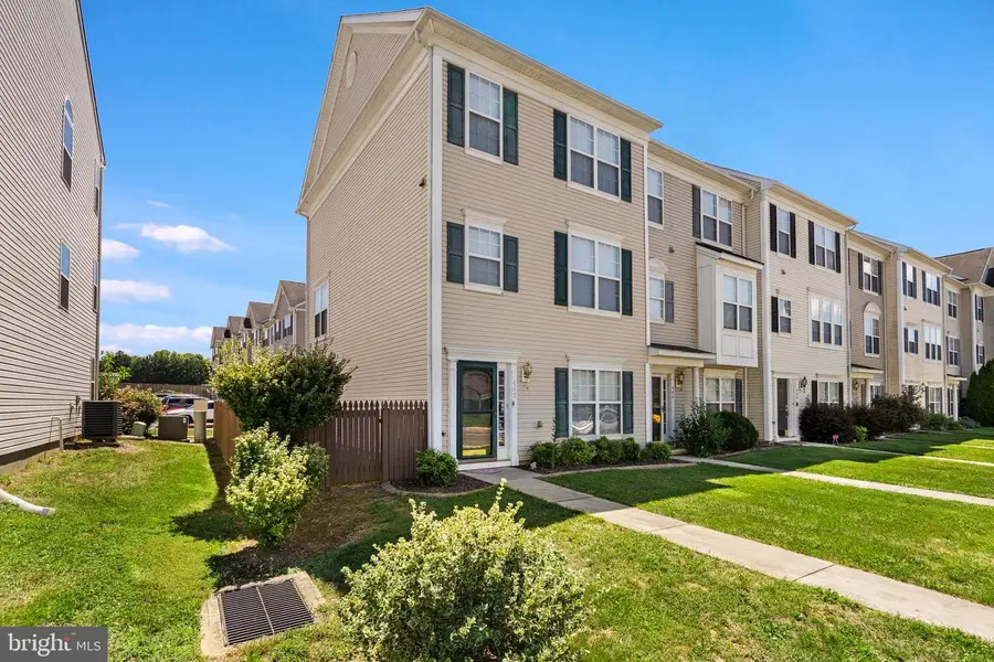 482 S Carlisle Street, Greencastle, PA 17225 - #3