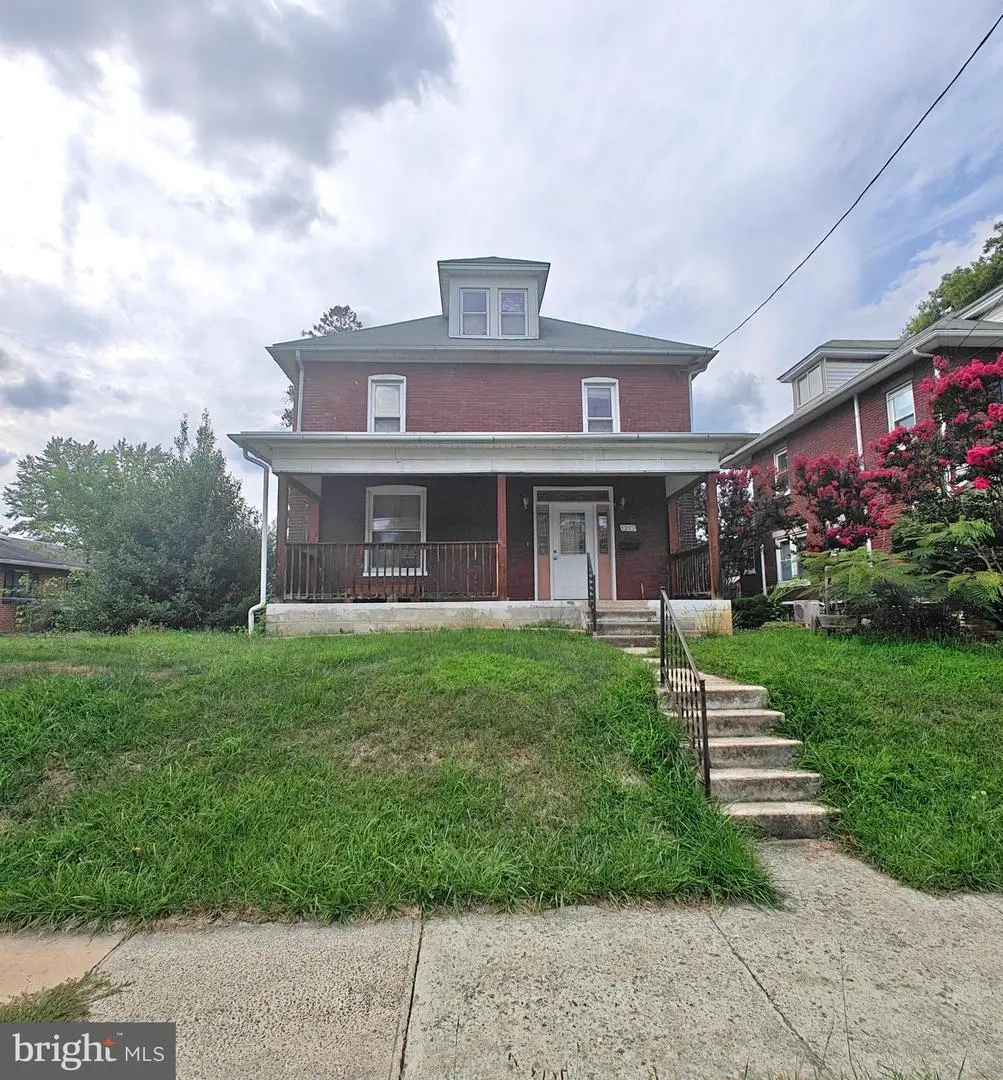 1217 Wilson Ave, Chambersburg, PA 17201 - #1