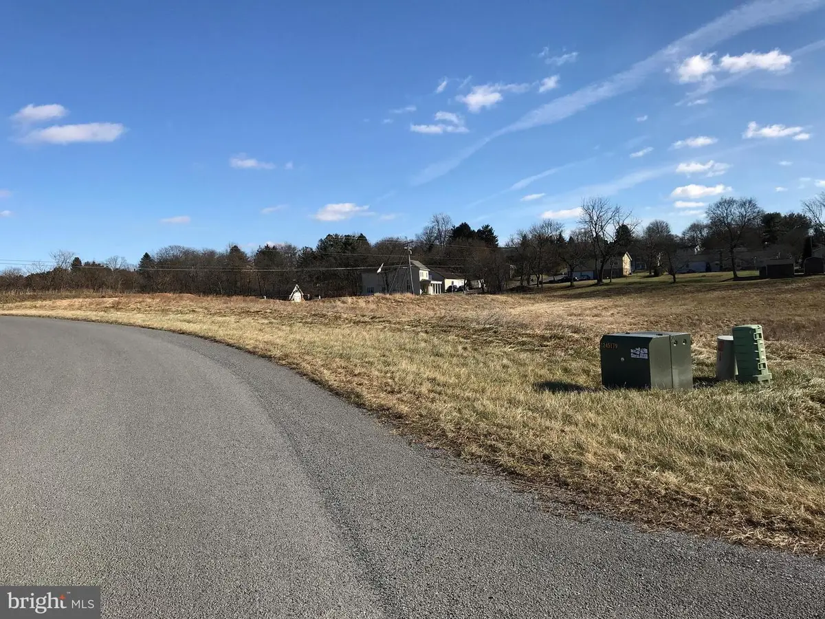 525 Wennington, Chambersburg, PA 17201 - #1