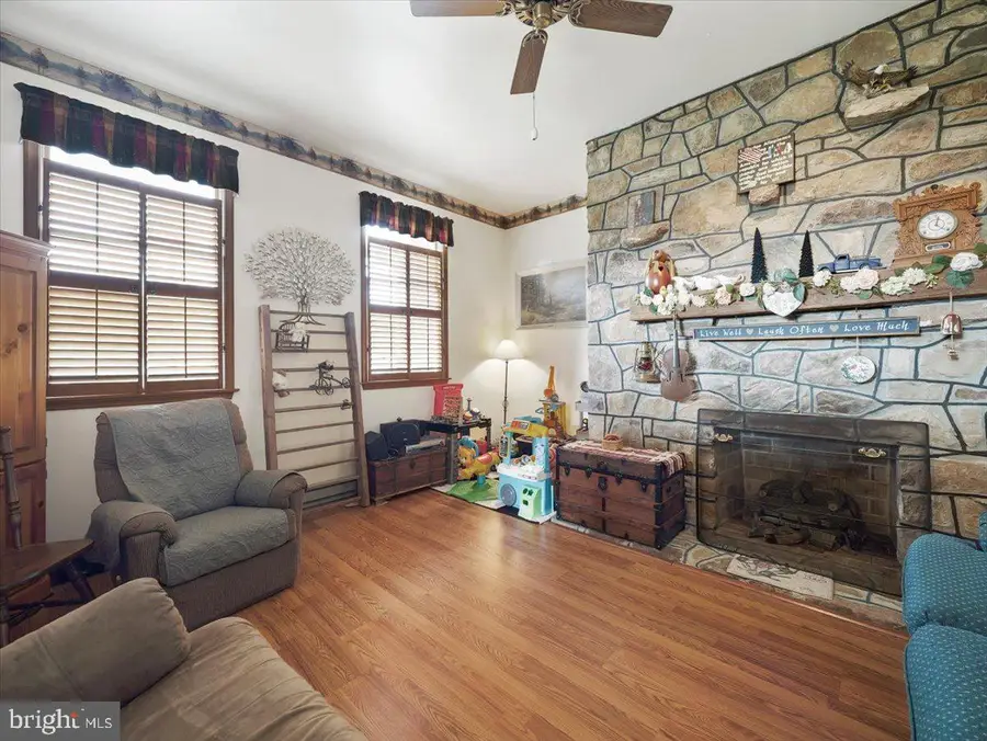 8750 Olde Scotland Rd, Shippensburg, PA 17257 - #3