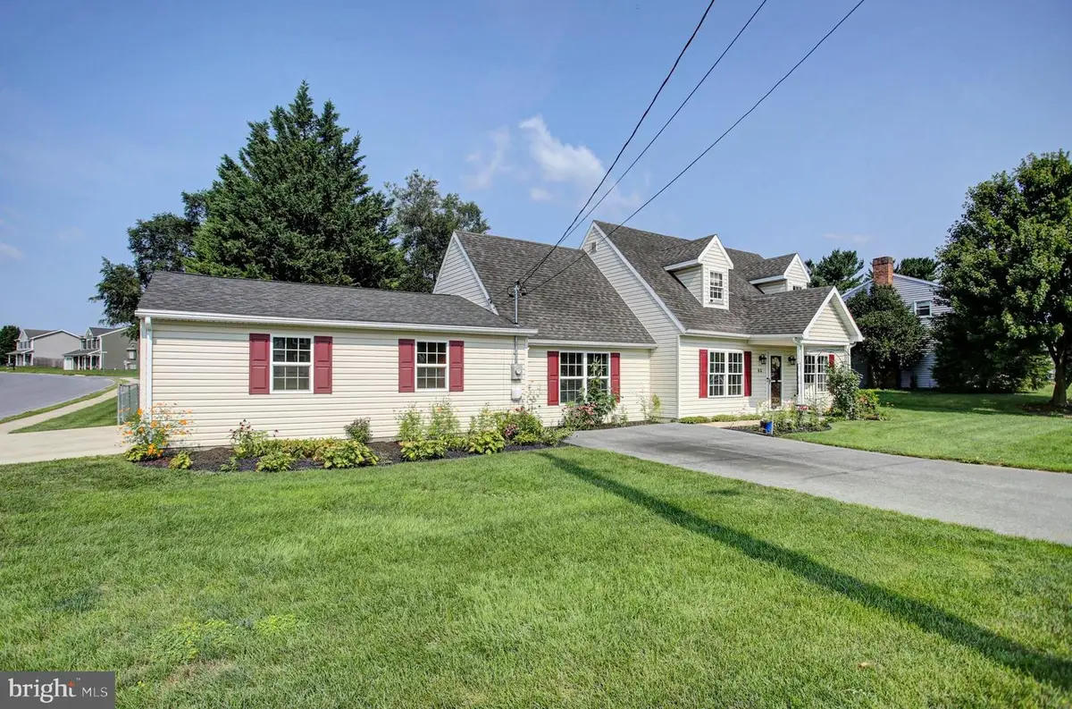 83 Grandview Ave, Chambersburg, PA 17201 - #1