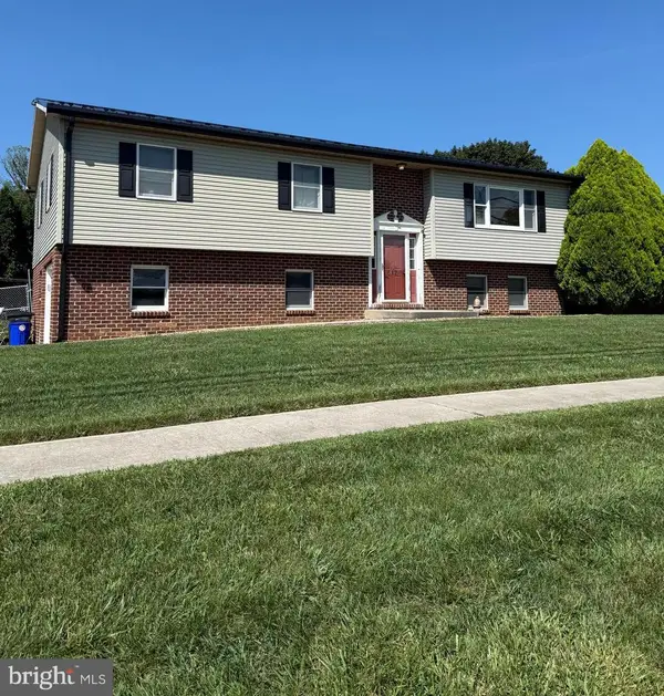 517 N N Morris Street, SHIPPENSBURG, PA 17257