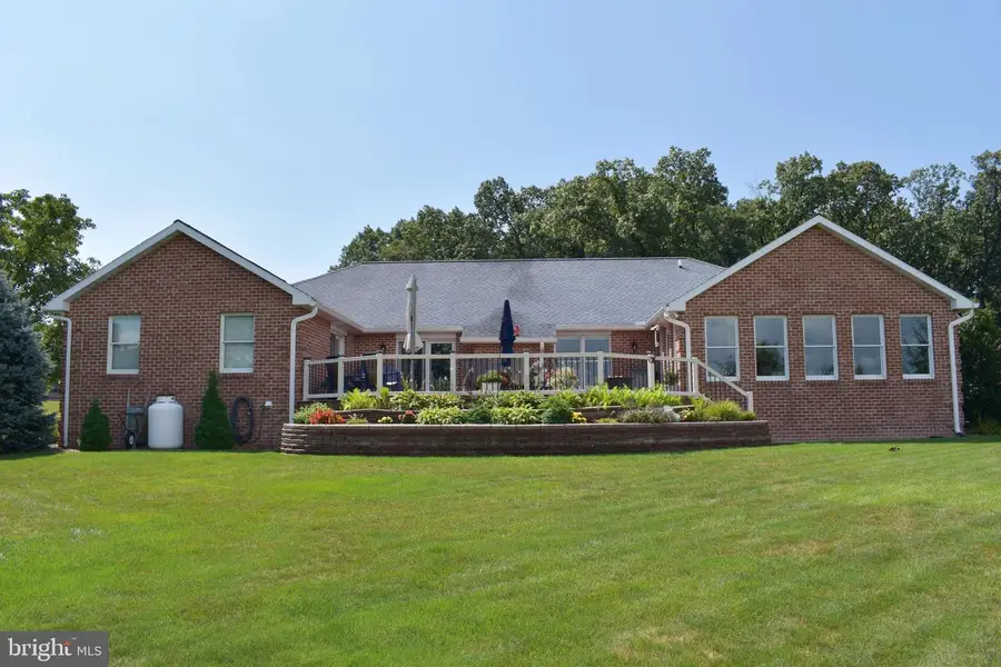 1403 Majestic Dr, Chambersburg, PA 17202 - #3