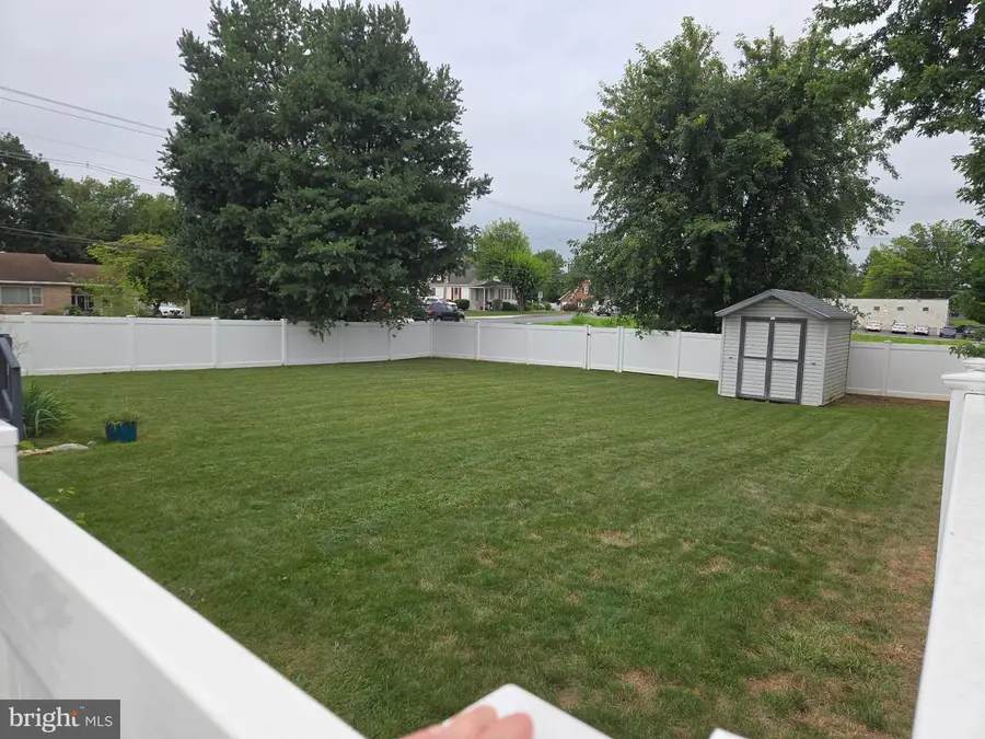 1901 Clinton Ave, Chambersburg, PA 17201 - #2