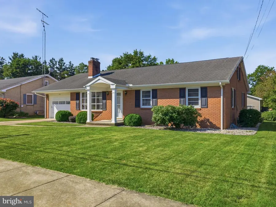 544 Mentzer Ave, Chambersburg, PA 17201 - #2