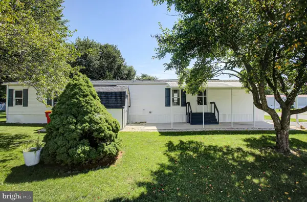 355 Cameo Dr, FAYETTEVILLE, PA 17222