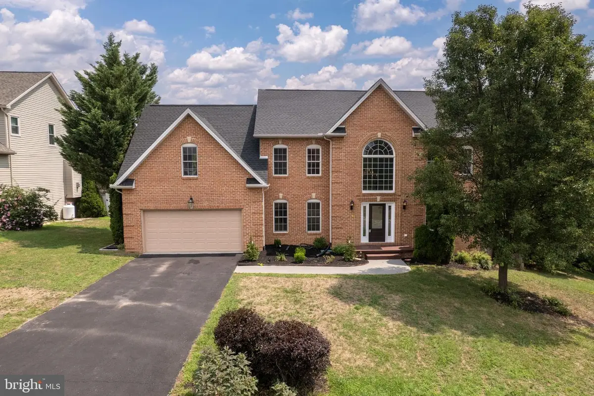 7980 Golf Vista Drive, Greencastle, PA 17225 - #1