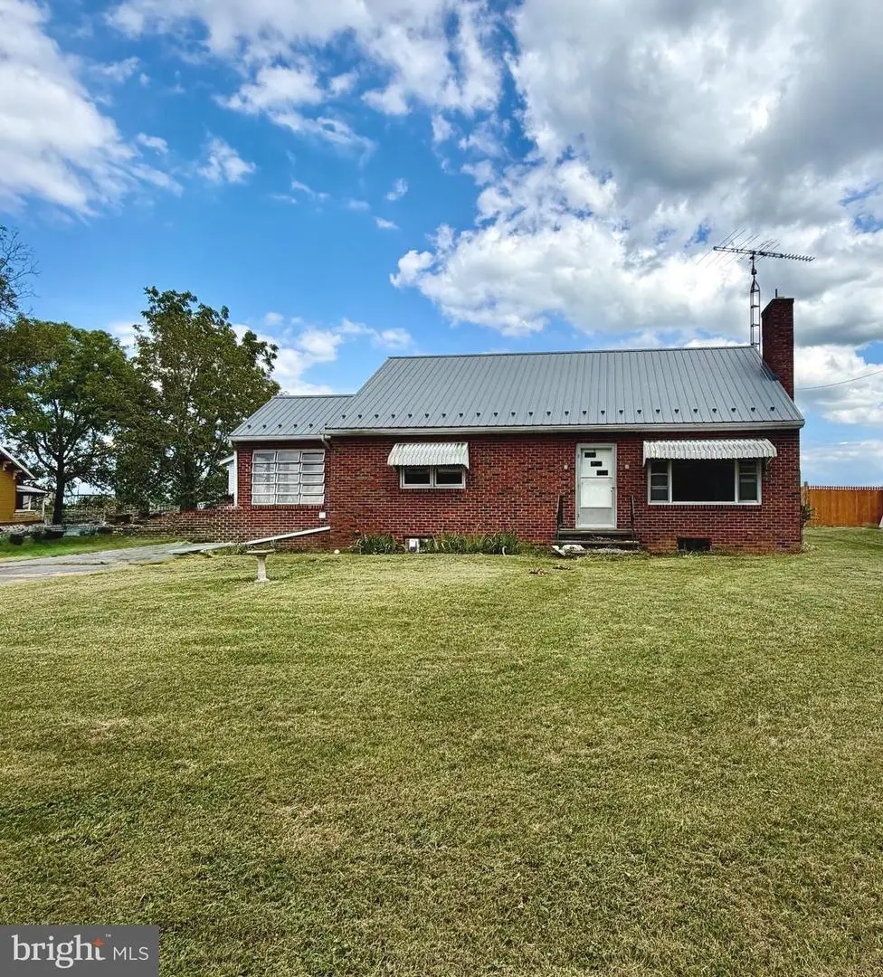 11846 Mercersburg Road, Greencastle, PA 17225 - #1