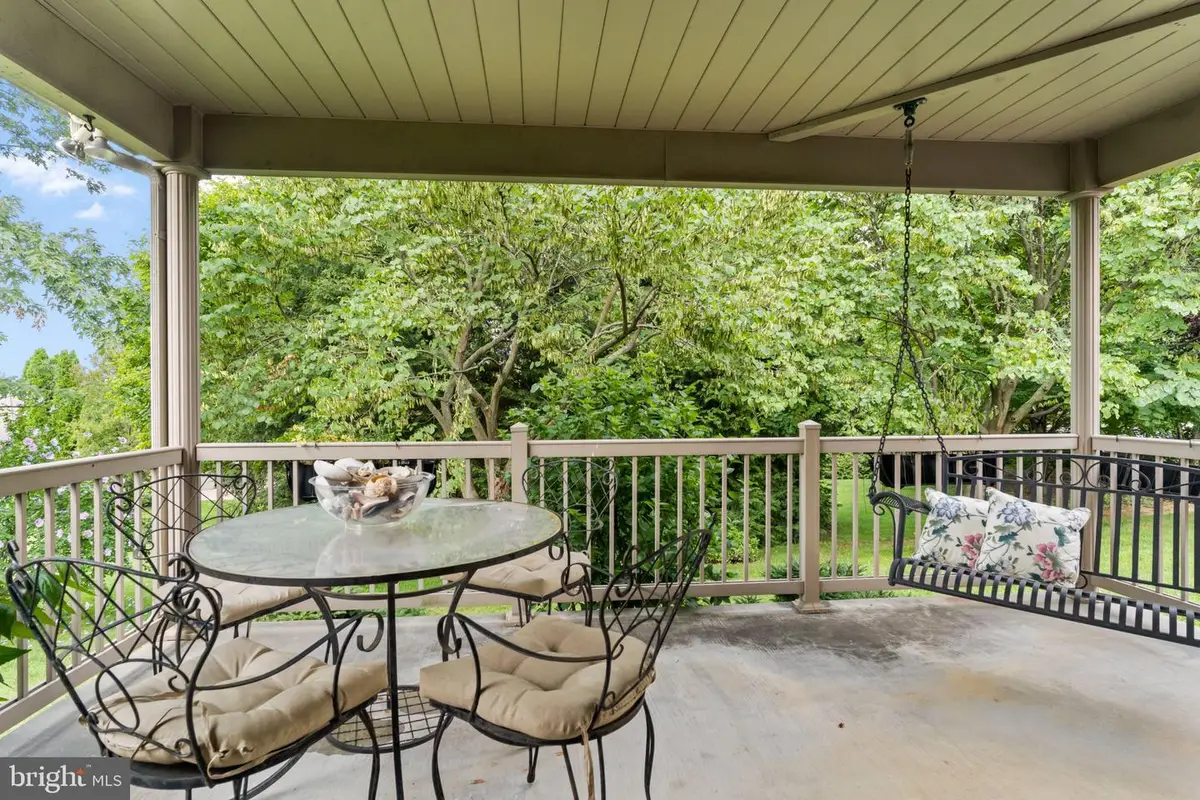 317 Woodvale Dr, Chambersburg, PA 17201 - #1