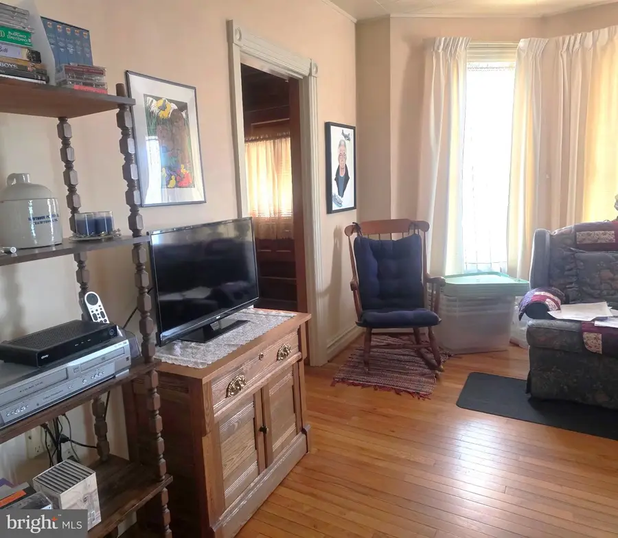 28 S Grant St, Waynesboro, PA 17268 - #3