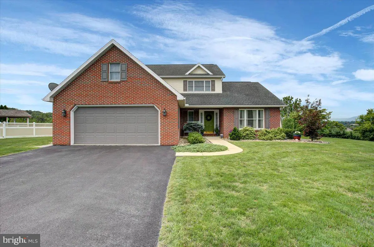 1732 Bell Ave, Chambersburg, PA 17202 - #1
