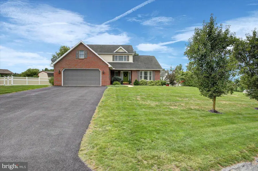 1732 Bell Ave, Chambersburg, PA 17202 - #3