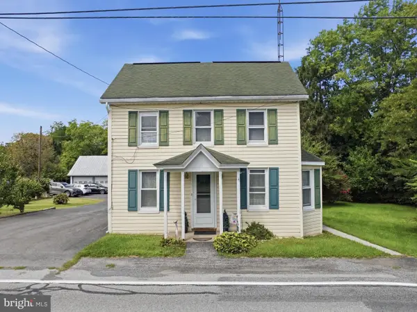 3745 Mercersburg Rd, MERCERSBURG, PA 17236