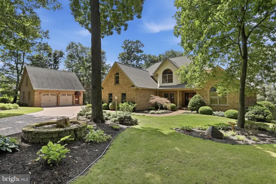 2660 Castlegreen Dr, Greencastle, PA 17225 - #3
