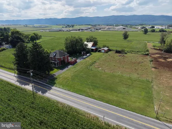 7351 Corner Road, MERCERSBURG, PA 17236