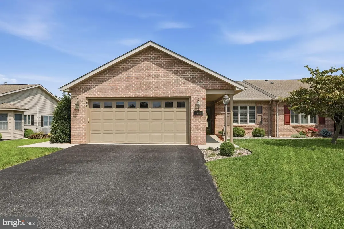 305 Sunbrook Drive, Chambersburg, PA 17201 - #1