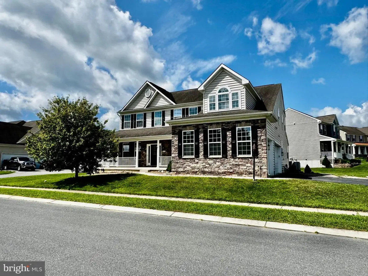 518 Creekside Boulevard, Waynesboro, PA 17268 - #1