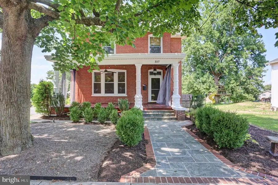 317 S Ridge Ave, Greencastle, PA 17225 - #2