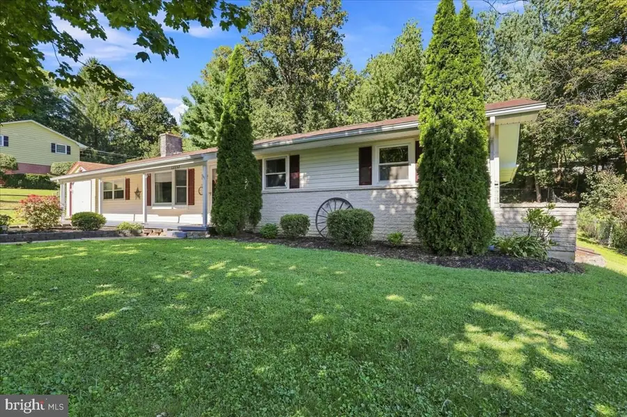 13337 North Ave, Blue Ridge Summit, PA 17214 - #2