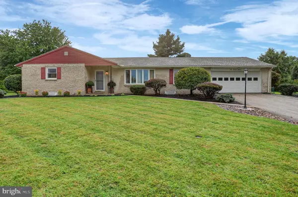218 Meadow Ln, CHAMBERSBURG, PA 17201