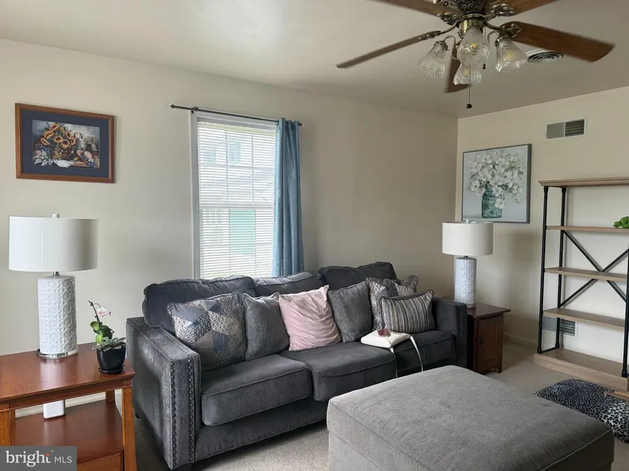 11618 Kimberly Dr, Greencastle, PA 17225 - #2