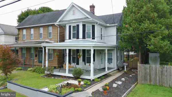 1130 Scotland Ave, CHAMBERSBURG, PA 17201