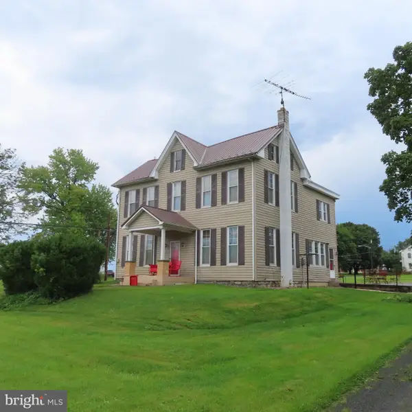 3559 Lemar Rd, MERCERSBURG, PA 17236