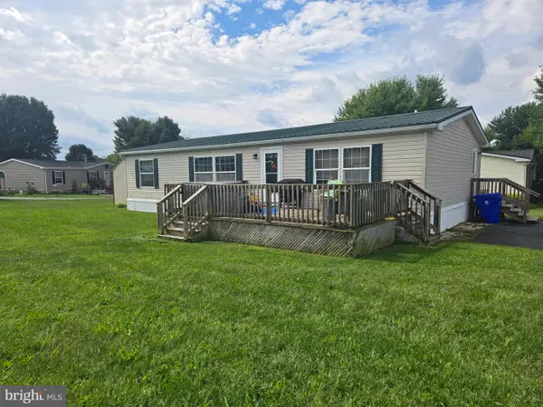 41 Tiffany Dr, SHIPPENSBURG, PA 17257