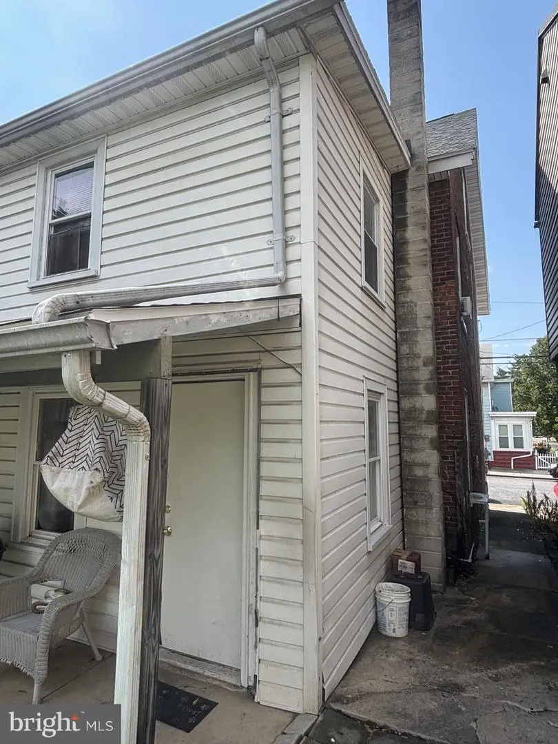 738 & 742 Fairground Ave, Chambersburg, PA 17201 - #2