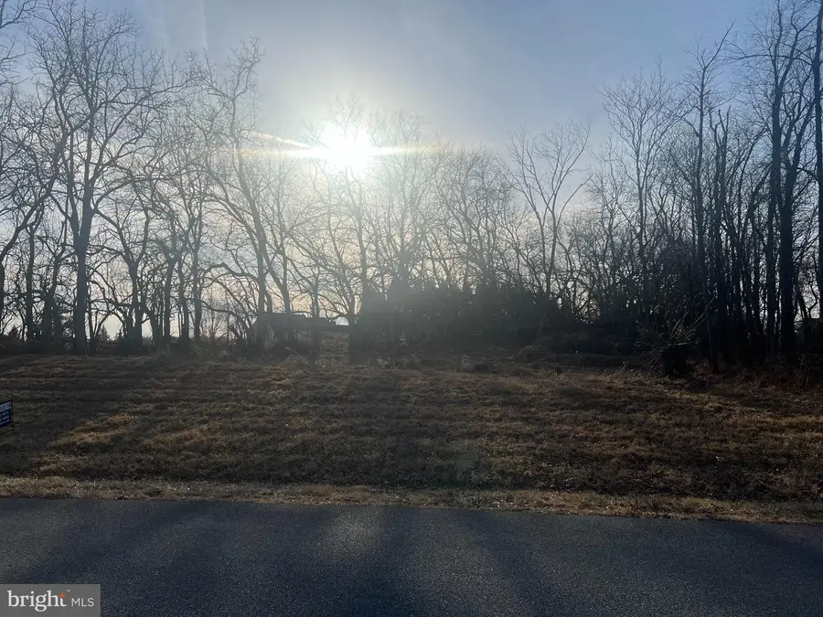 1459 Homespun Dr, Chambersburg, PA 17202 - #2