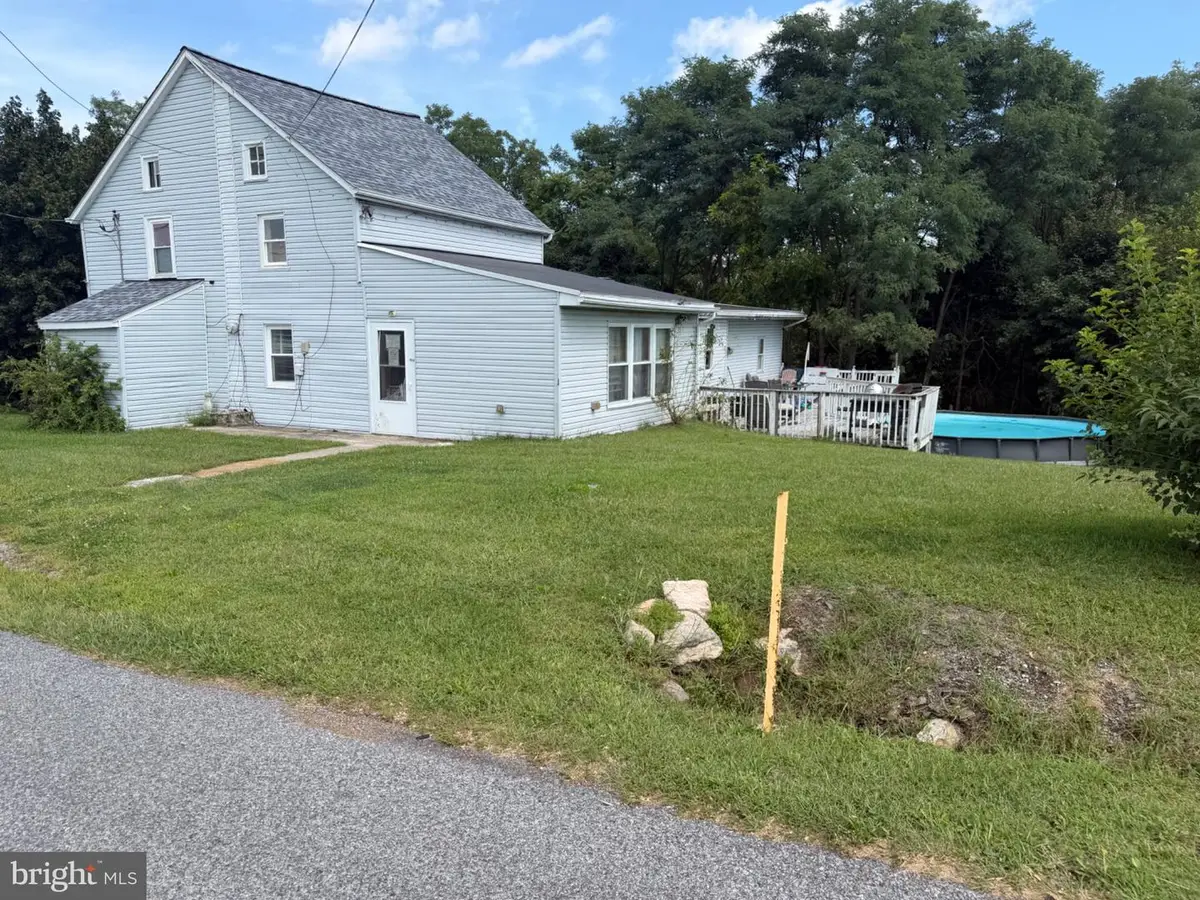 2778 Keefer Rd, Chambersburg, PA 17201 - #1