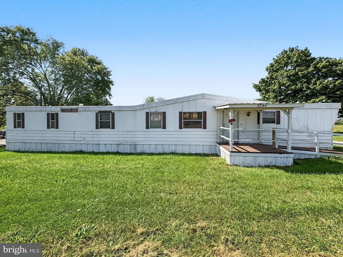 5744 Jack Rd, Saint Thomas, PA 17252 - #1