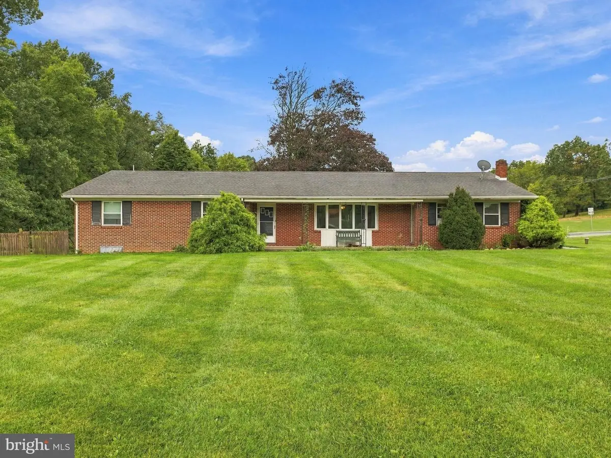 14840 Hollowell Church Rd, Waynesboro, PA 17268 - #1