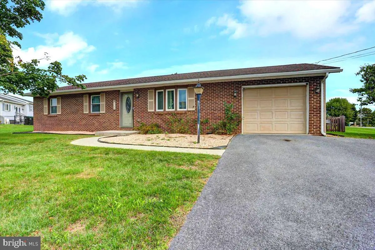 9140 Tea Dr, Mercersburg, PA 17236 - #1