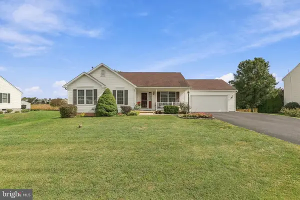 11816 Carol Ave, GREENCASTLE, PA 17225