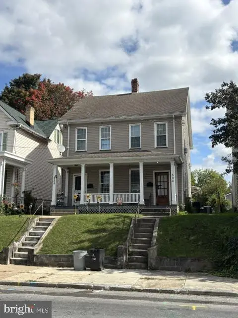 524 & 526 S Second St, CHAMBERSBURG, PA 17201
