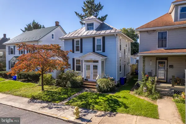 26 Cumberland Ave, SHIPPENSBURG, PA 17257