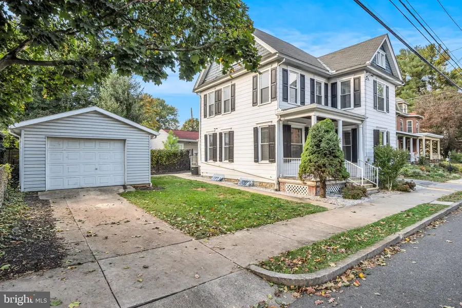 221 N Sixth St, Chambersburg, PA 17202 - #2